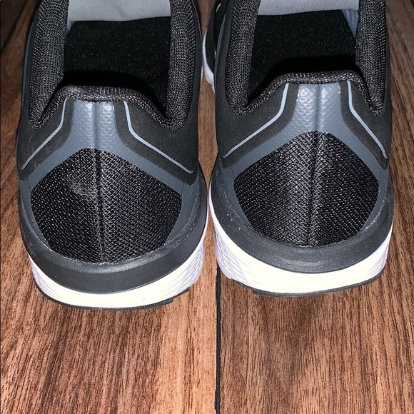 𝙽𝚒𝚔𝚎𝚜 𝚏𝚒𝚝 𝚜𝚘𝚕𝚎 - Picture 4 of 4